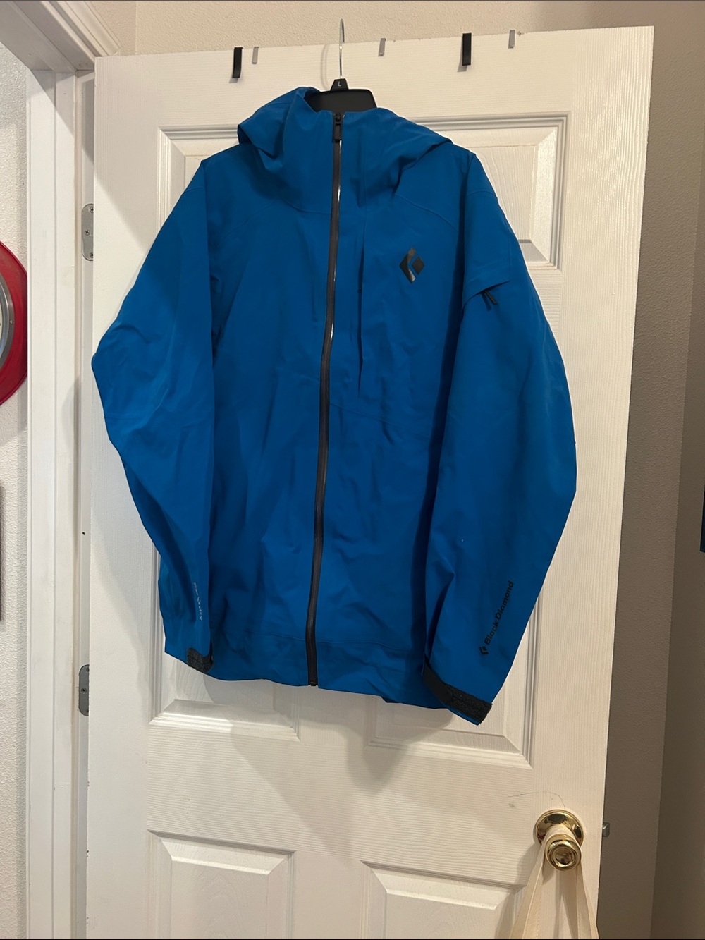 Black Diamond Men’s Bright Blue Waterproof Hooded Raincoat